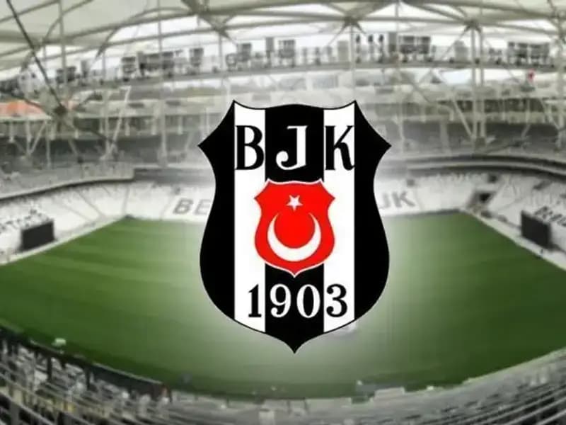 Beşiktaş Kulübü, 122. Yaşında Namağlup Tek Şampiyon Olmanın Gururunu Yaşıyor