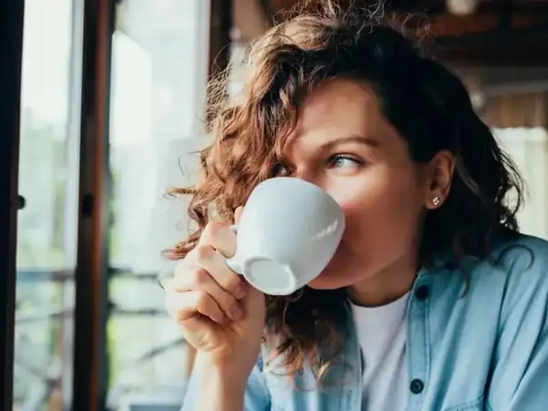 48 Yaşındaki Kadının Kahve Alışkanlığı: Doktorlardan Şok Uyarı Geldi