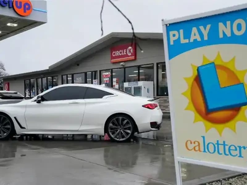 Evsiz Adamın Hayatını Değiştiren Piyango Bileti Hikayesi