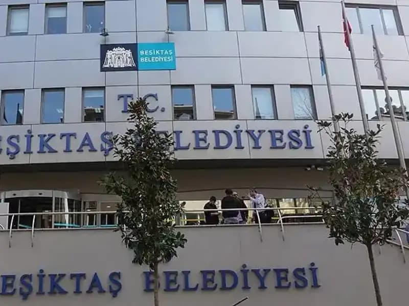 Beşiktaş Belediyesi'nde Şok Tutuklama: Başkan Yardımcısı da Arasında!