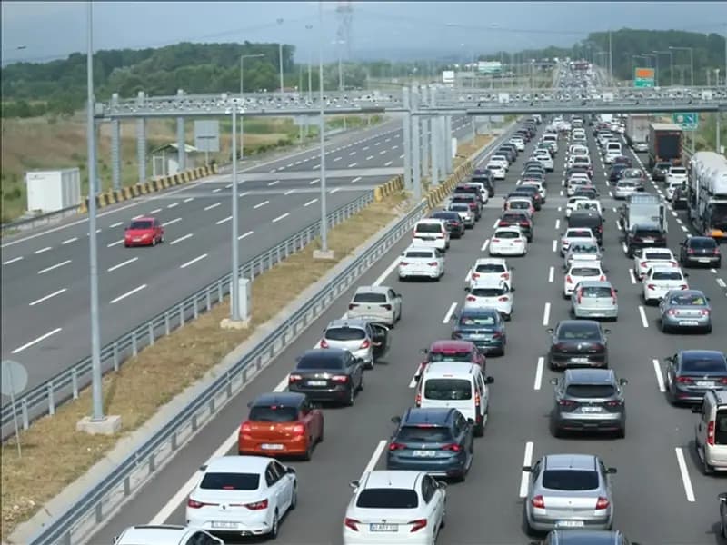 Ramazan Bayramı'nda Seyahat Planlayanlar İçin Araç Bakım Uyarısı