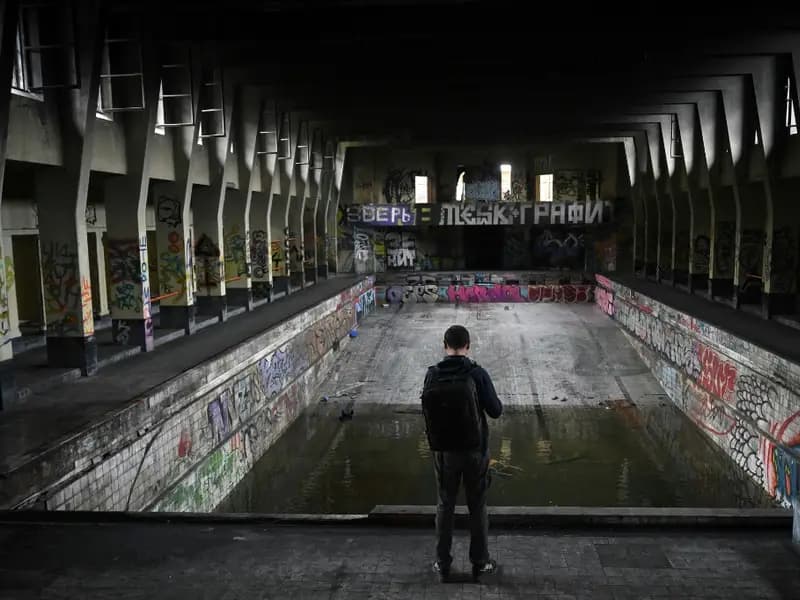 Belçika'nın Charleroi Şehri: Terk Edilmiş Yapılarla Turizm Merkezi