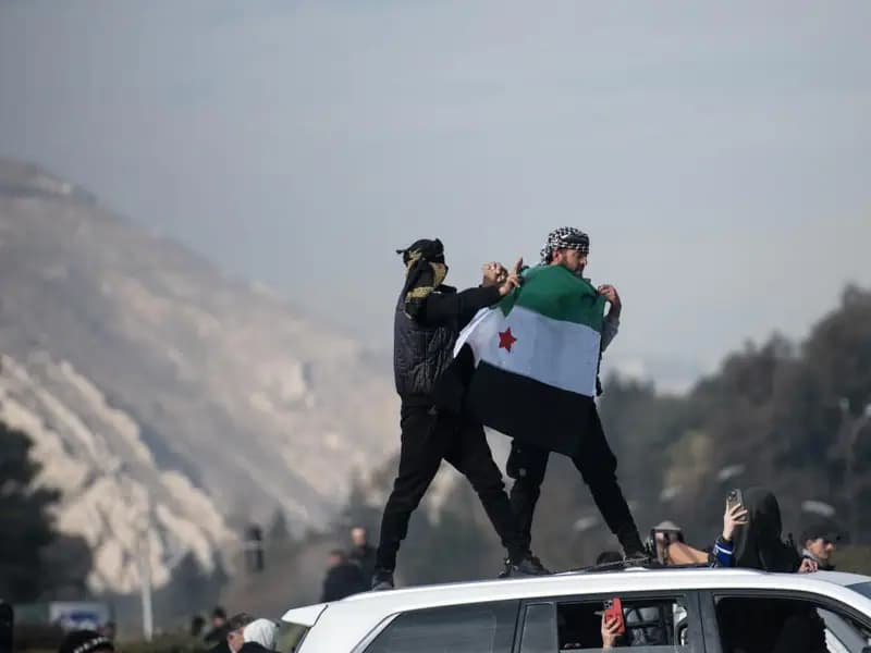 Suriye Muhalefeti 8 Aralık Gününü Milli Bayram İlan Etti