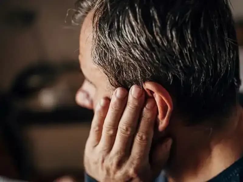 40 Yaşındaki Adamın Kulak Ağrısı, Hayatına Mal Oldu: Şok Edici Ölüm