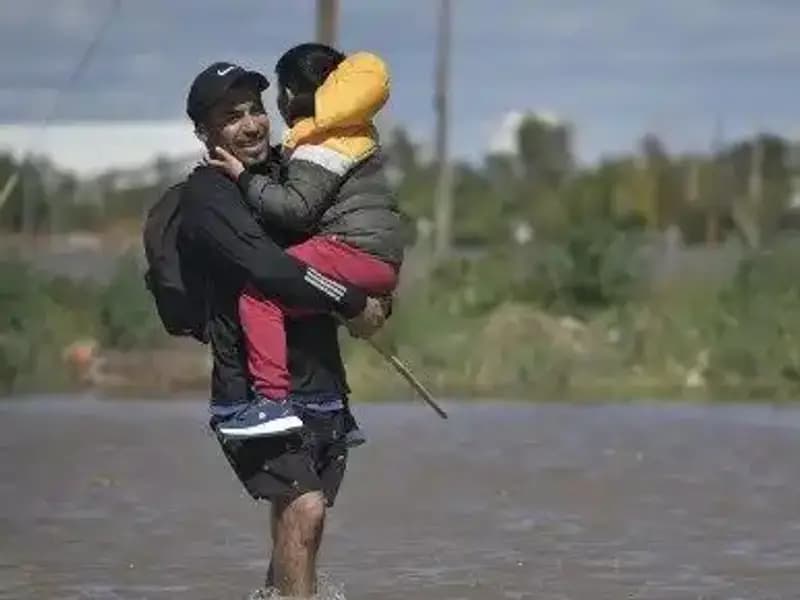 Arjantin'deki Sel Felaketi: Ölü Sayısı 13'e Yükseldi, Durum Ciddileşiyor
