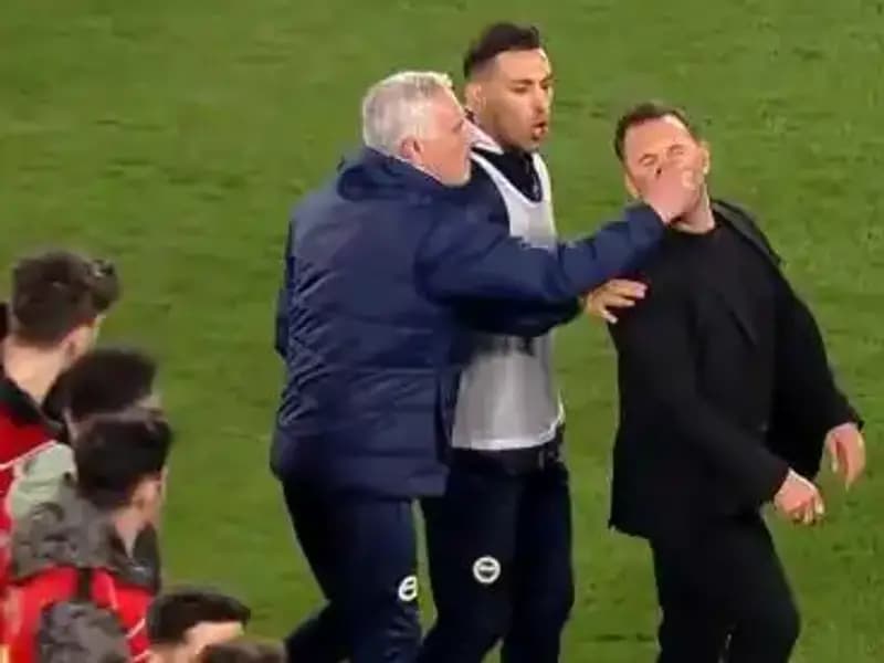 Jose Mourinho’yu Şok Eden Ceza: Kaç Maç Oynayamayacak?