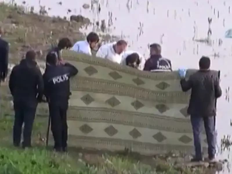 5 Yaşındaki Melike’yi İşkenceyle Öldüren Baba ve Üvey Anne İlk Duruşmada Yargılandı