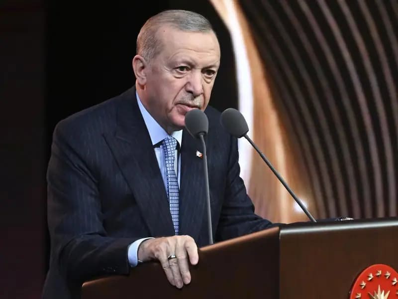 Cumhurbaşkanı Erdoğan: Sanatçılar, kültürümüz için önemli bir rol oynuyor