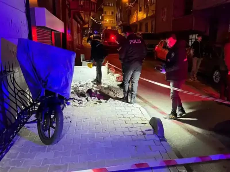 Küçükçekmece'de Plakasız Motosikletli Saldırı: Olayın Ardındaki Gerçekler