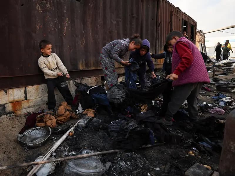 İran Savaşı Gazze'deki İnsani Durumu Ciddi Şekilde Etkiliyor