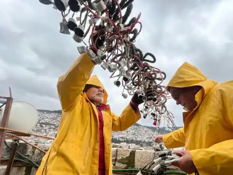 Sultanahmet Camisi'nde Görülmemiş Bir Mahya Uygulaması: 70 Metre Yükseklikteki Eşsiz Görsellik