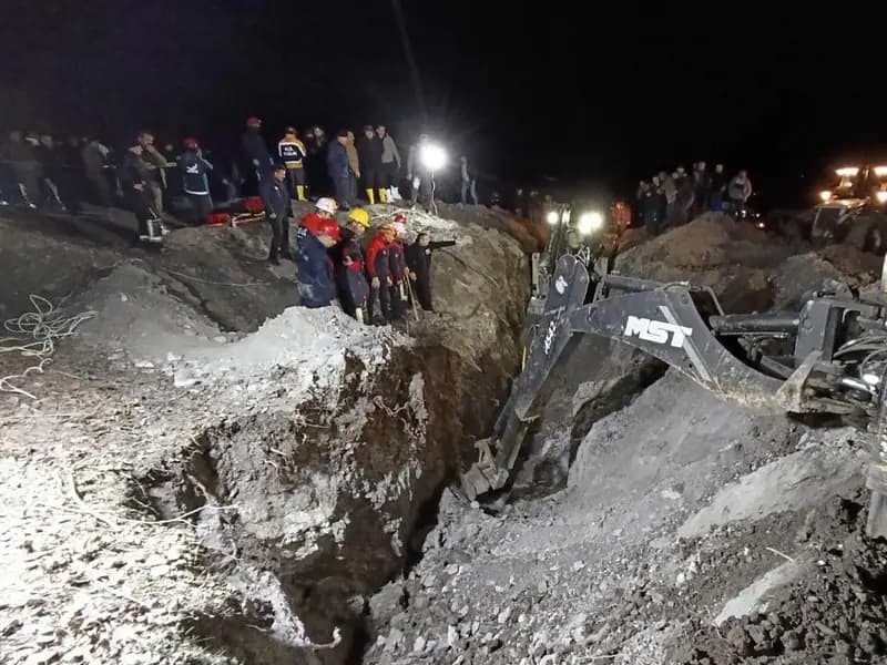 Amasya'da Sondaj Çalışması Sırasında Göçük: 2 Kişi Hayatını Kaybetti