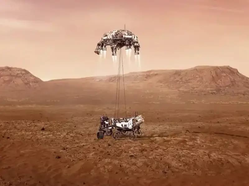 Mars’ta Şoke Eden Keşif: NASA Gezgininin Bulduğu Gizemli "Kafatası"