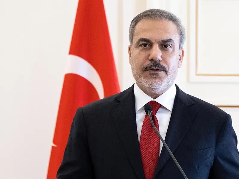 Bakan Fidan: YPG Terör Örgütü Olarak Suriye'de Faaliyetlerine Devam Ediyor