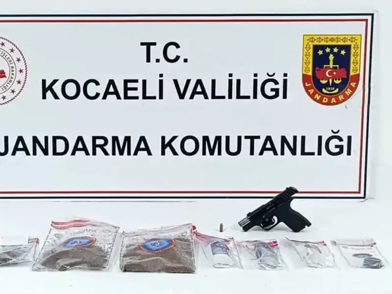 Kocaeli'de Uyuşturucu Operasyonu: 15 Kilo Narkotik Ele Geçirildi