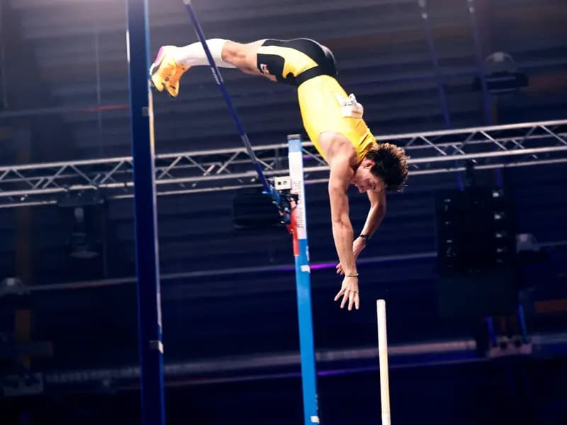 Armand Duplantis, 6.31 Metre ile 15. Dünya Rekorunu Kırdı
