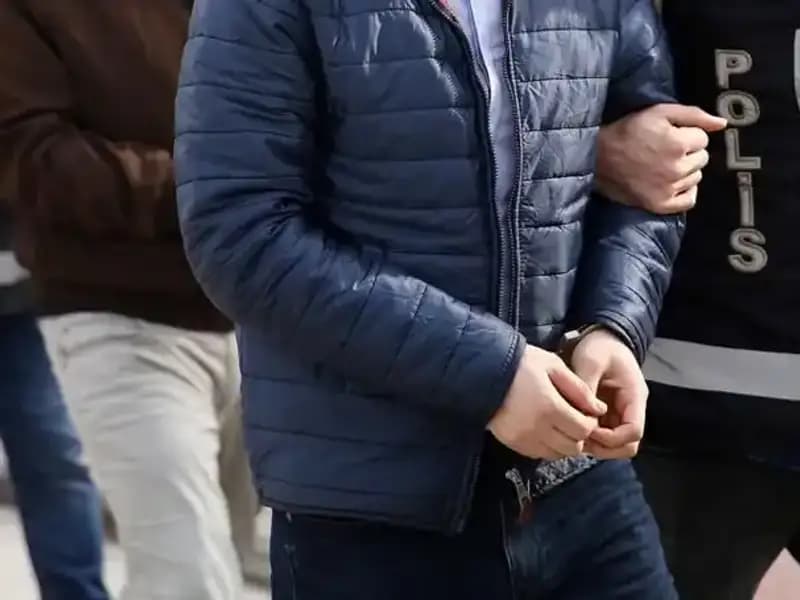 İstanbul ve Ankara’da Sahte İçki Operasyonu: 52 Şüpheli Tutuklandı!