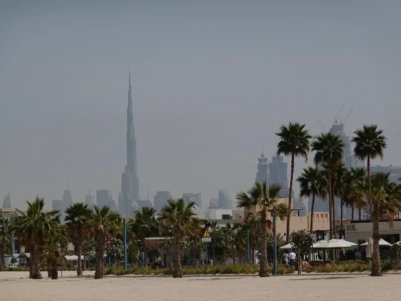 Dubai Limanı'nda Kuveyt Petrol Tankerine Saldırı Gerilimi