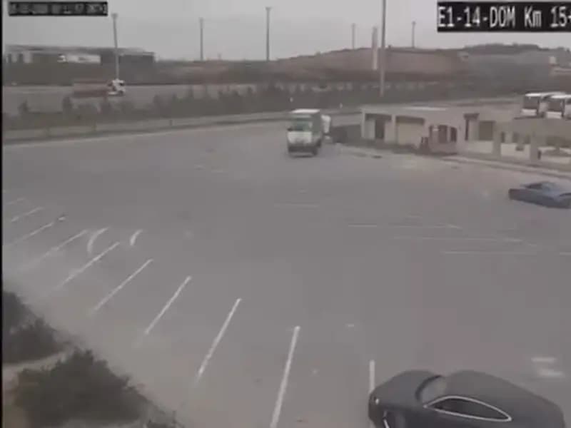 İstanbul'da Drift Atan Sürücüler Ehliyetlerinden Oldu