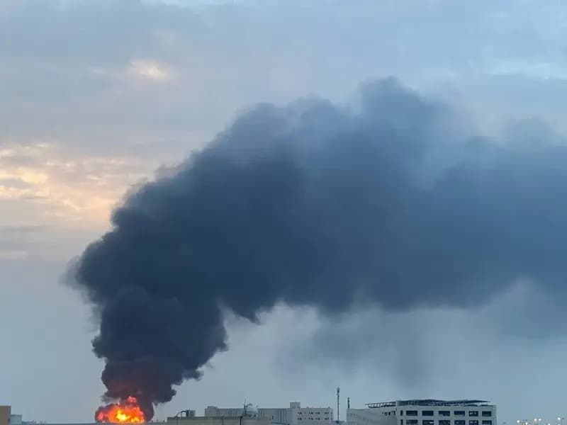 Bahreyn’de İran Saldırıları Sonrası Acil Yangın Durumu