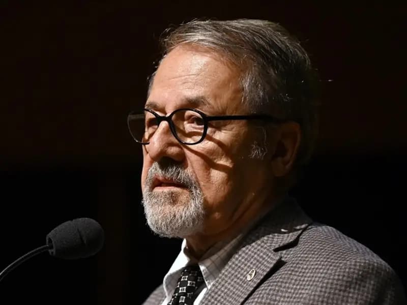 Üç Farklı Bölgedeki Depremler İçin Naci Görür Uyarıyor