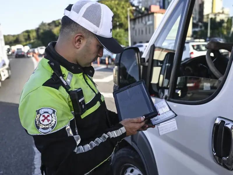 Okul servislerine denetim: 111 bin 476 araç incelendi