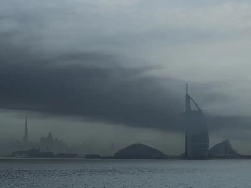 İran'dan Arap Ülkelerine Şok Füze ve İHA Saldırısı