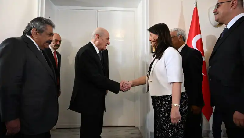 MHP Lideri Bahçeli, DEVA Partisi Heyeti ile Tarihi Toplantı Gerçekleştirdi