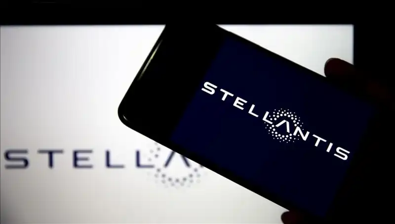 Stellantis Krizle Sarsılıyor: Fabrikaları Kapanma Tehlikesi ile Karşı Karşıya